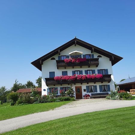 Asbichlerhof Apartment Bad Endorf Luaran gambar